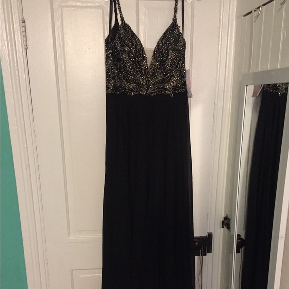 Prom Dress - Picture 4 of 5